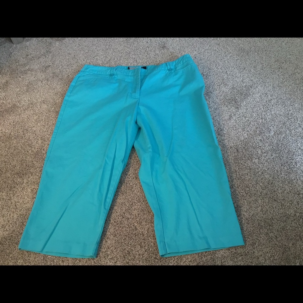 Women’s Capris